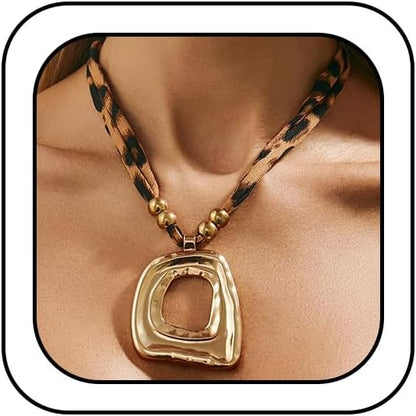 Unique Retro Leopard Print Rope Collar Choker Necklace for Women Statement Heart Round Circle Beads Pendant Layered Necklace Punk Prom Jewelry Gifts